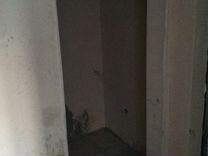 4-к квартира, 97.5 м², 1/9 эт.