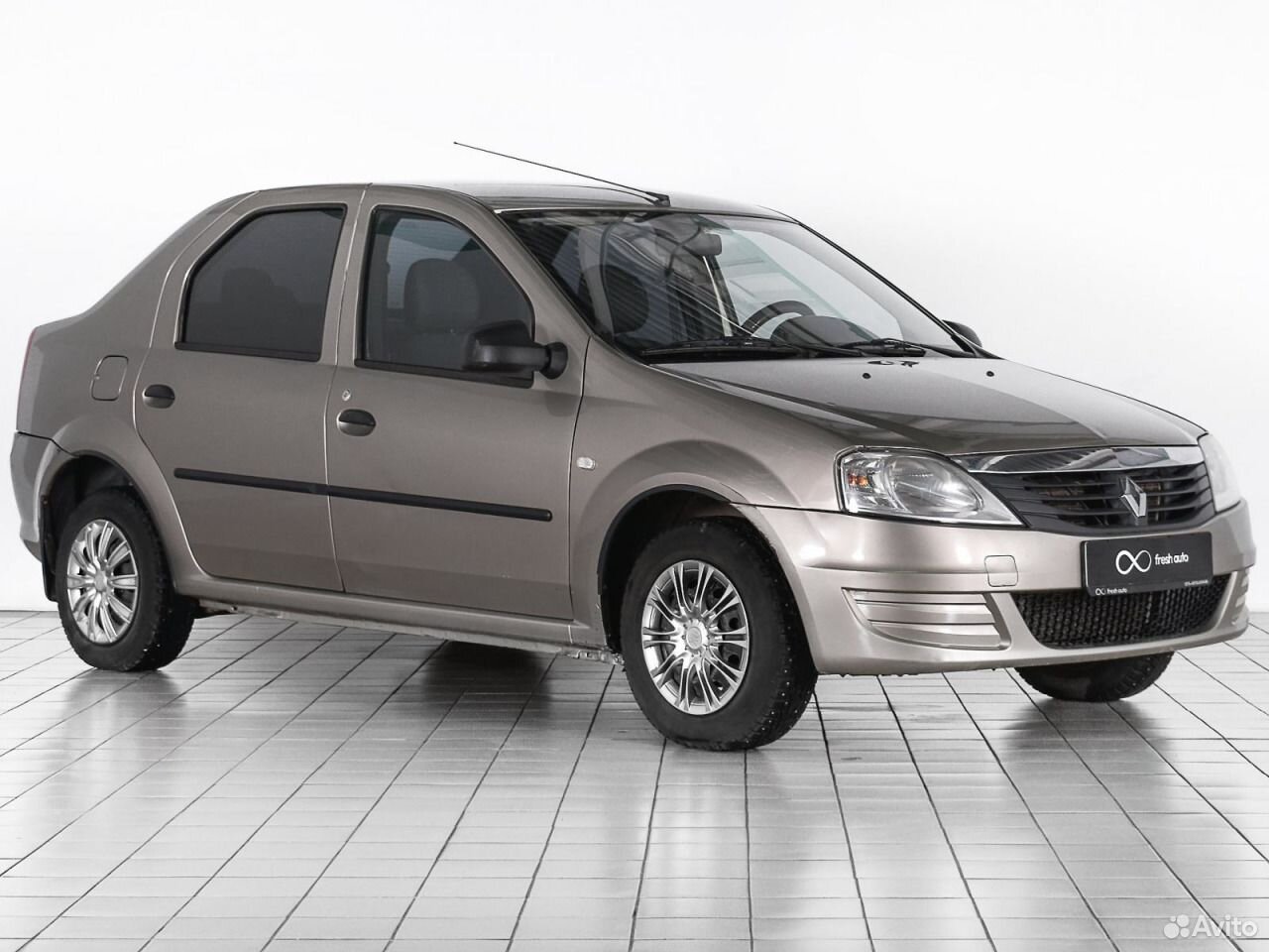 Рено Логан Фото Цены Характеристики