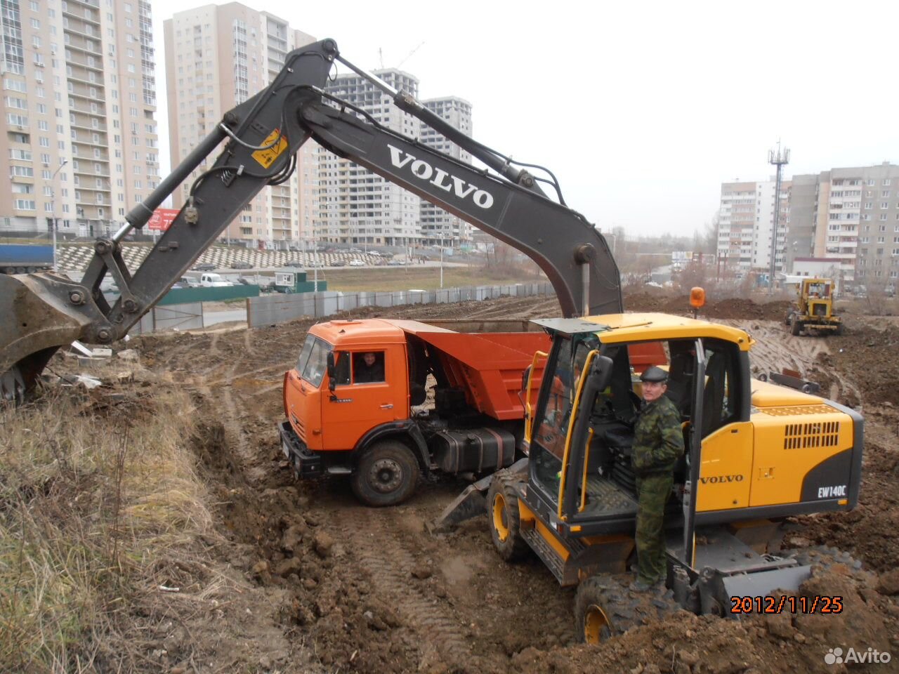 Км 602 экскаватор полноповоротный