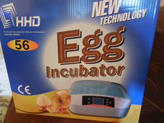 Бытовой инкубатор автомат на 56 яиц
