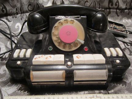 Телефон СССР 1970 годы, бакелит