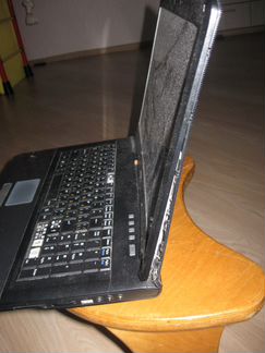 Продам рабочий ноутбук MSI CR700 без hdd