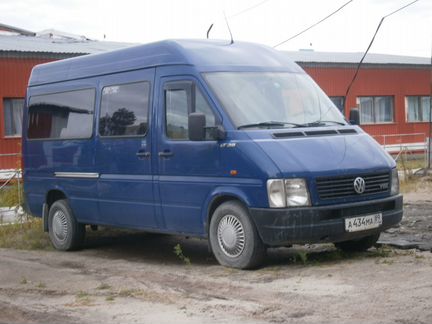 Volkswagen 2.5 МТ, 2002, микроавтобус
