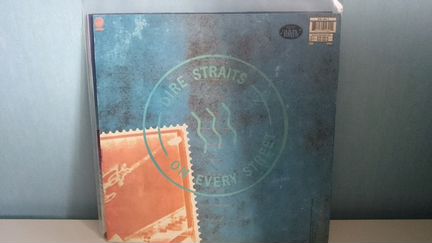 Dire sraits On Every Street LP (пластинка с хранен