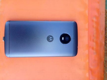 Motorola E4 plus