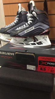 Хоккейные коньки Bauer X700