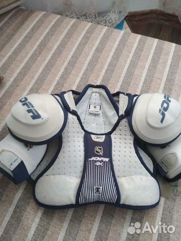 Нагрудник защита панцирь для хоккеиста