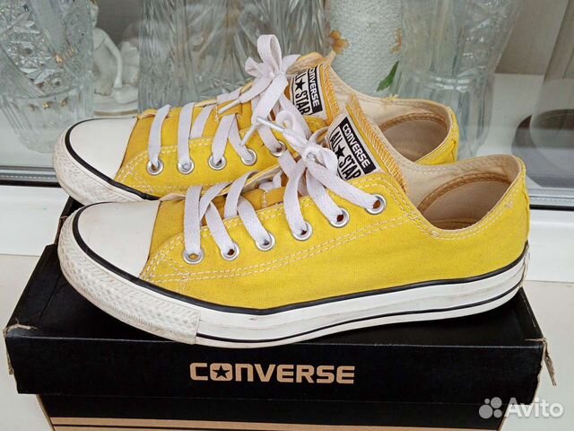 yellow converse womens size 9