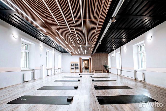 Почасовая аренда зала для йоги,тренингов,семинаров
