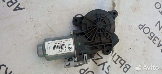 Мотор стеклоподъемника Volkswagen Polo зад лев