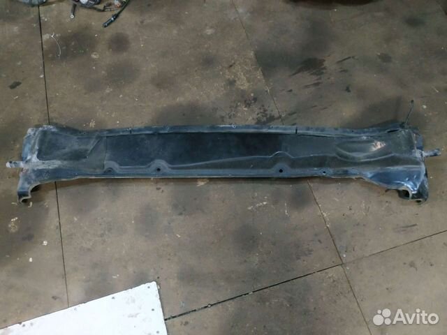 Панель под жабо Nissan Armada Titan