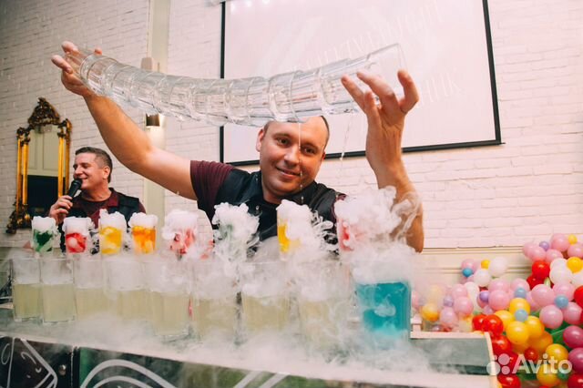 Шоу на Выпускной, Пирамида,Холодные фонт, Тяж. дым