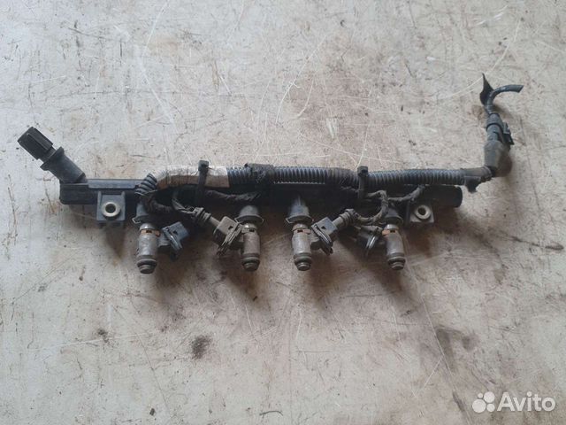 Топливная рампа Fiat Albea