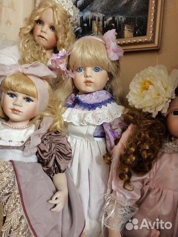 Кукла фарфоровая реплика
