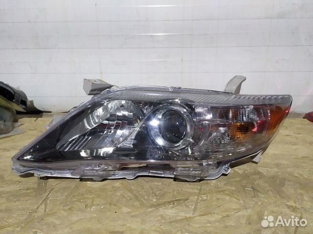 Фара левая Toyota Camry V40