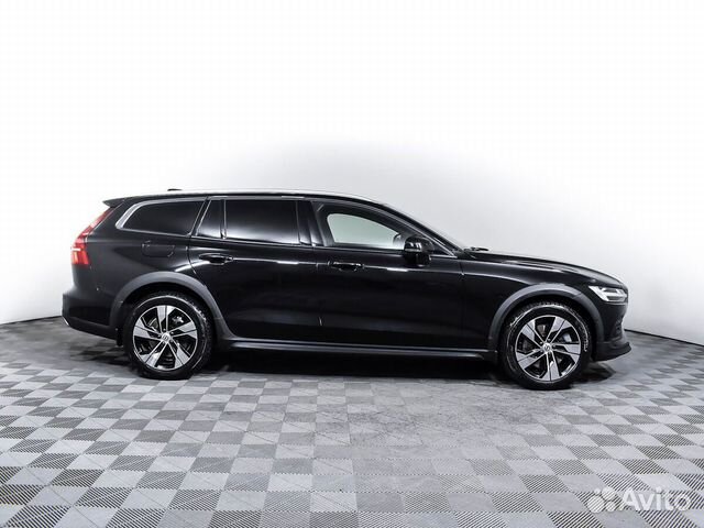 Volvo V60 Cross Country 2.0 AT, 2021, 14 687 км