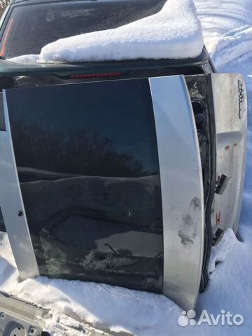 Заднее стекло