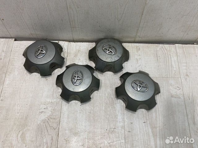 Колпачок ступицы toyota lc200 prado