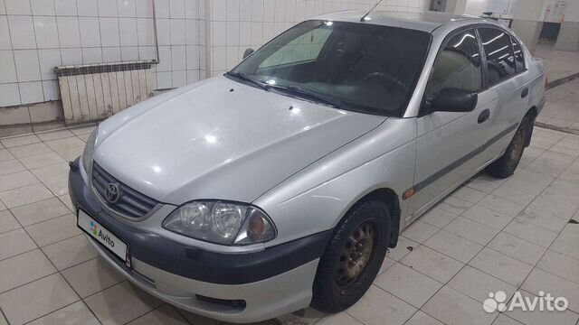 Toyota Avensis 1.6 МТ, 2002, 329 000 км