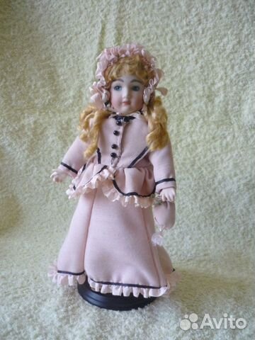 Кукла фарфоровая коллекционная, реплика BRU