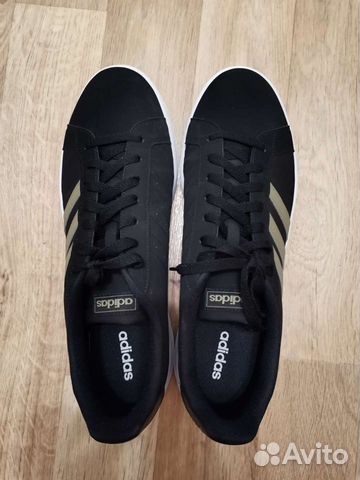 Кроссовки Adidas 48 размер