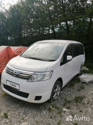 Nissan Serena 2.0 CVT, 2010, битый, 230 000 км