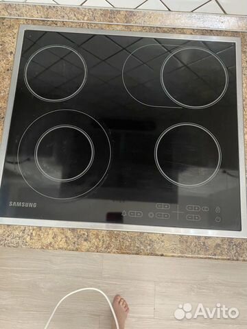 Варочная панель стеклокерамика