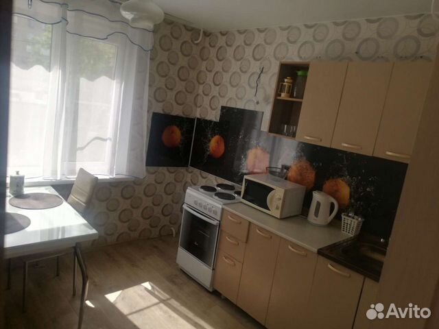 

1-к. квартира, 35 м², 2/10 эт.