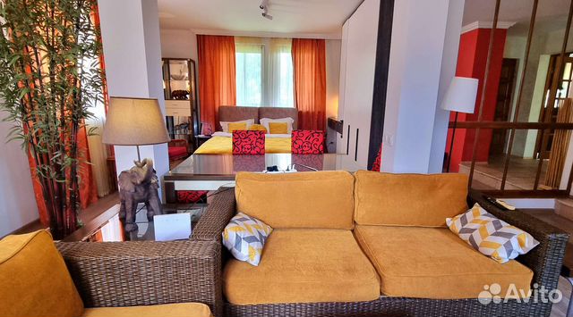 

1-к. квартира, 72 м², 2 кровати