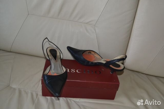 Стильные кож.лодочки fascino 39-40,туфли белые 36р