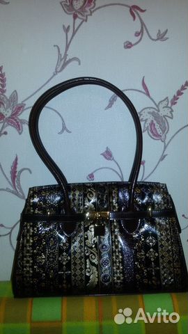 Стильная модная кожаная сумочка