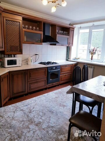 

2-к. квартира, 70 м², 4/5 эт.