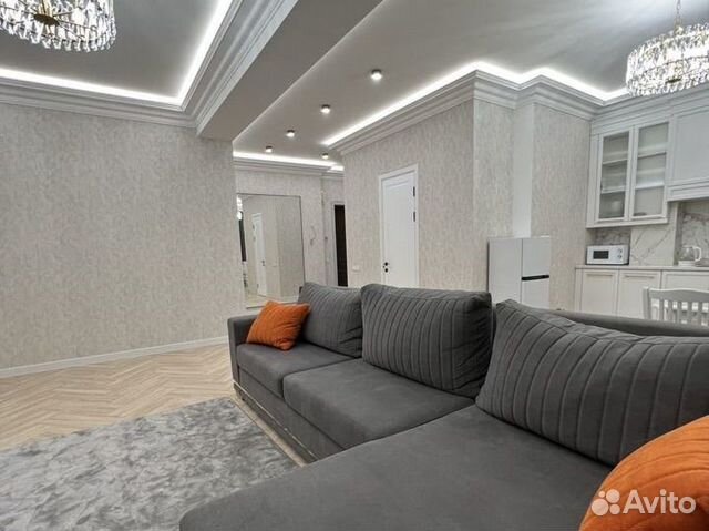 

2-к. квартира, 76 м², 12/14 эт.