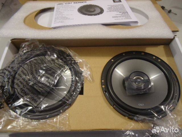 Динамики JBL 16.5 см Динамики JBL 16.5 см