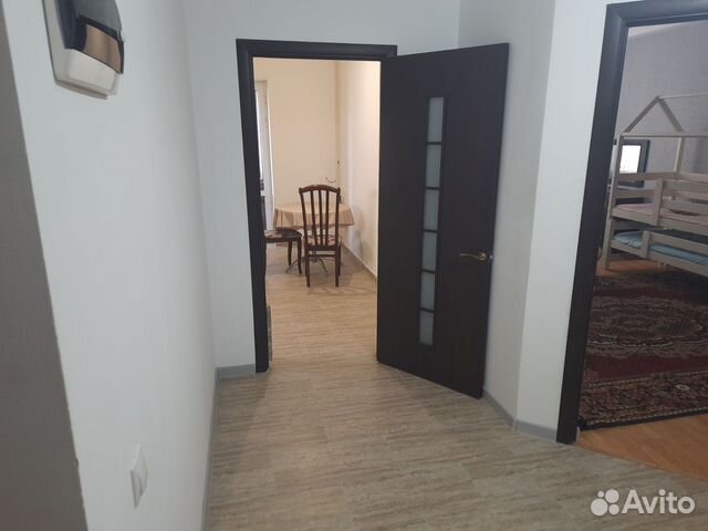 

1-к. квартира, 60 м², 1/5 эт.