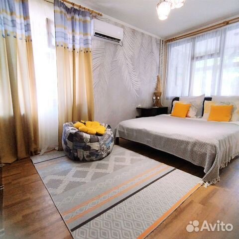 

1-к. квартира, 37 м², 3/5 эт.