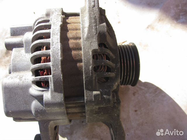 Генератор Mazda 3 BK Мазда 3 03-09 мотор 1,6