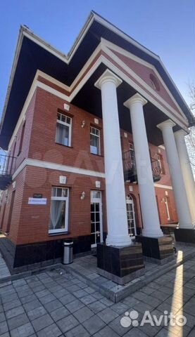 

7-к. коттедж, 400 м²