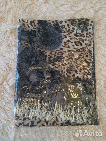 Новый шарф (палантин) Poma.Scart.Hat