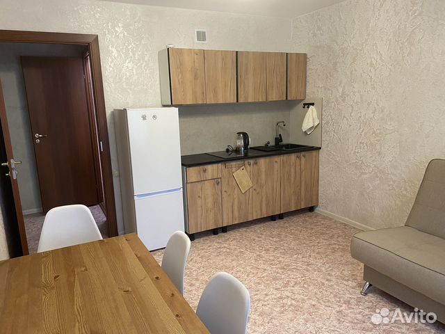 

1-к. квартира, 42 м², 3 кровати