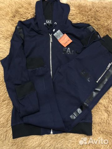 Костюм мужской Armani EA7 emporio
