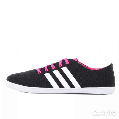 Кроссовки новые Adidas Кроссовки новые Adidas