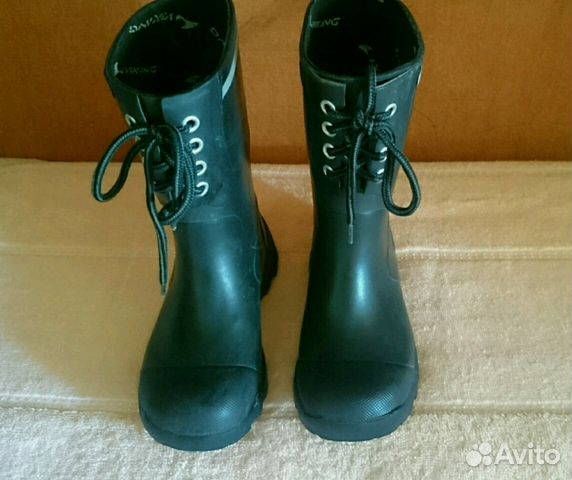 Резиновые сапоги