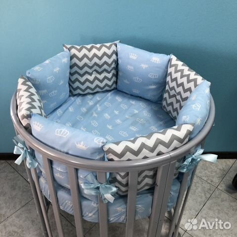 Детская кроватка Детская кроватка