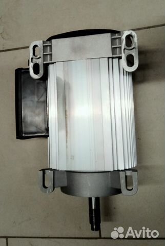 Фланцы для камнерезного станка Helmut Фланцы для камнерезного станка Helmut