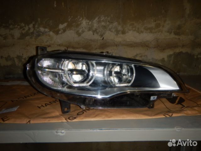 Фара правая BMW X5 E70 X6 E71 Фара правая BMW X5 E70 X6 E71
