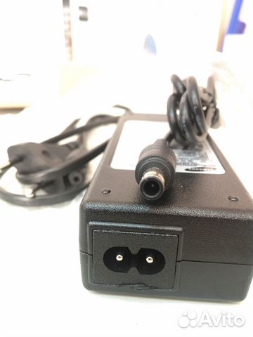Блок питания ноутбука SAMSUNG 19V 4,74A 5.5x3.0