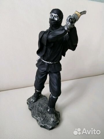 Статуэтка ниндзя