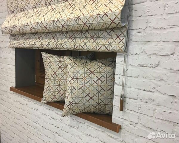 Римская штора ручная работа комплект с подушками Римская штора ручная работа комплект с подушками