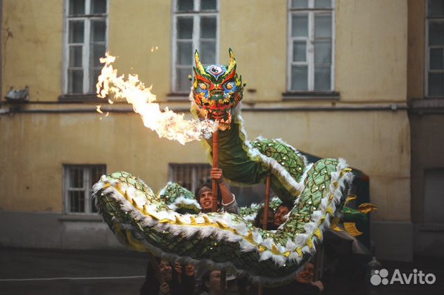 Shou Kitajskogo Lva I Drakona S Zhivoj Muzykoj V Moskve Uslugi Avito